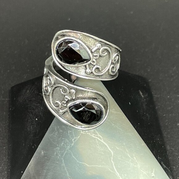 Boho and Bling Faux Gemstone Adjustable Statement Spoon Ring (Red) #1345 - Picture 13 of 16